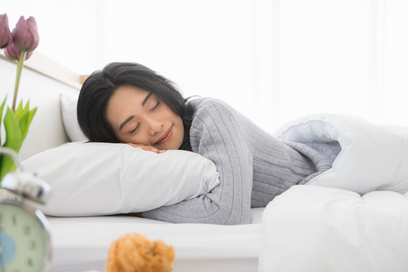 Side sleeping position for muscle pain relief, Organic Mechanics Greenville SC